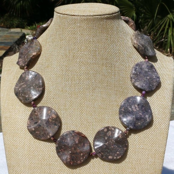 Handmade Jewelry - Boho Necklace Polished Agate Chunky Natural Stone